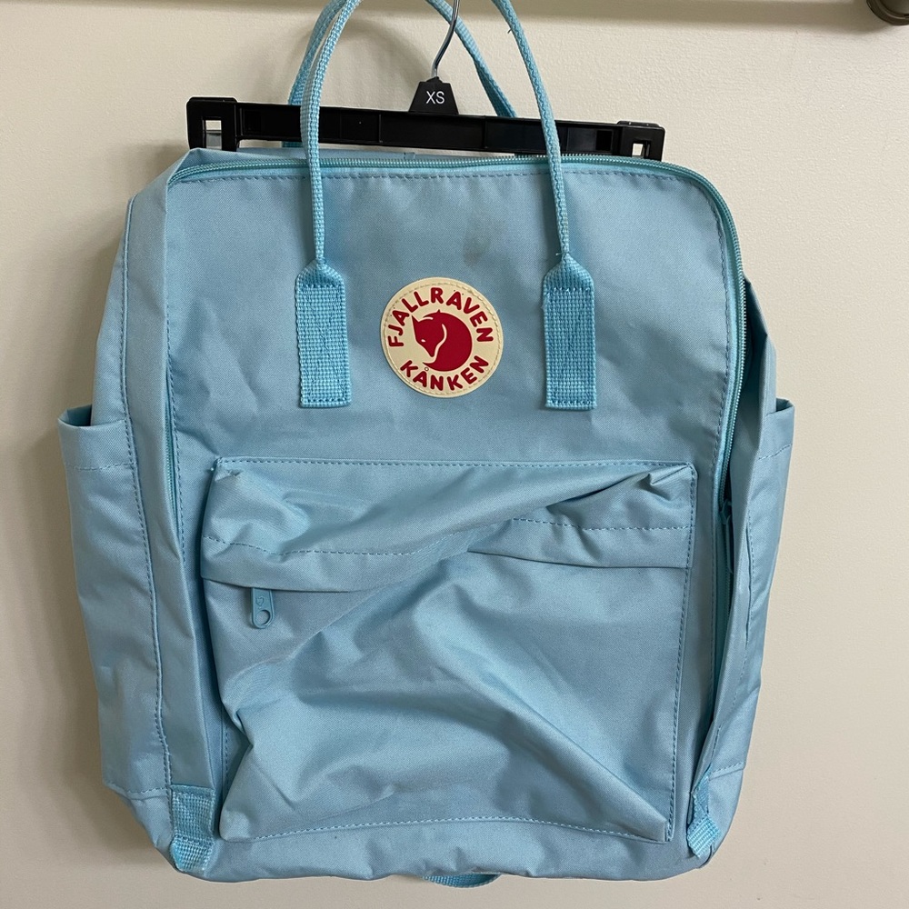 Fjallraven Kanken big backpack